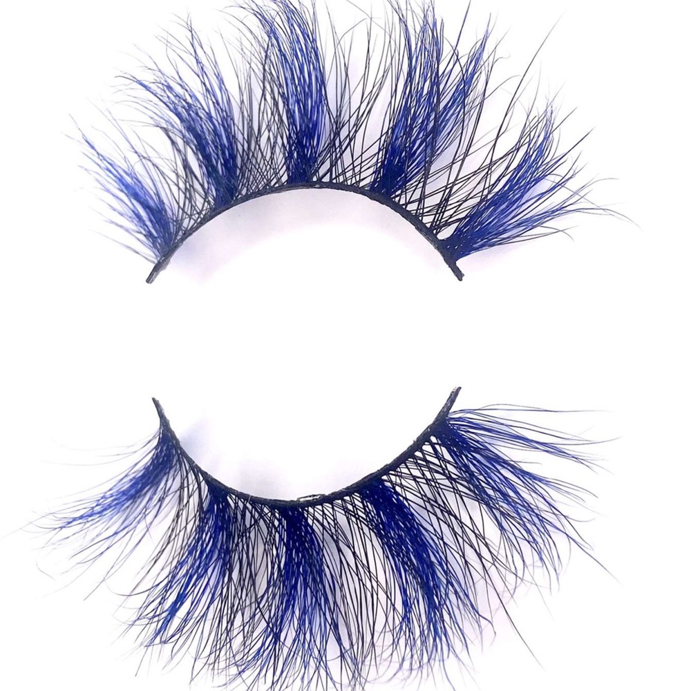 Real Mink Colored Lashes Blue/Black 15mm’s